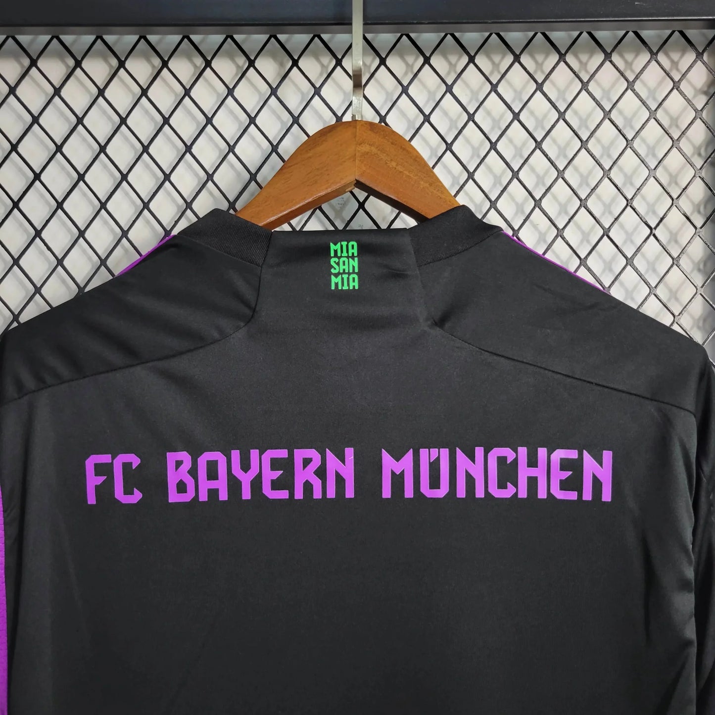 Bayern Munich 2023 Maillot Extérieur
