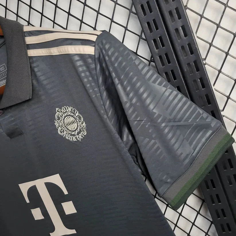 Maillot Spécial Oktoberfest 2024 du Bayern Munich