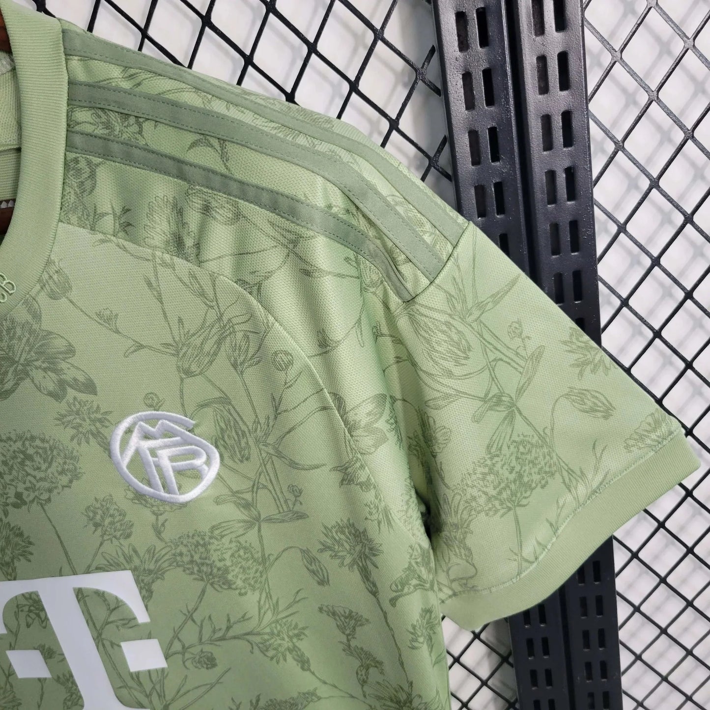 Bayern Munich l Maillot Spécial Bière 2023