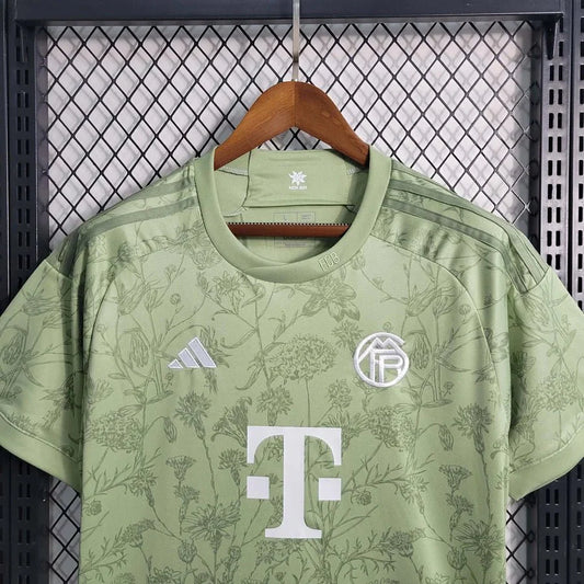 Bayern Monaco l 2023 Beer Special Maglia