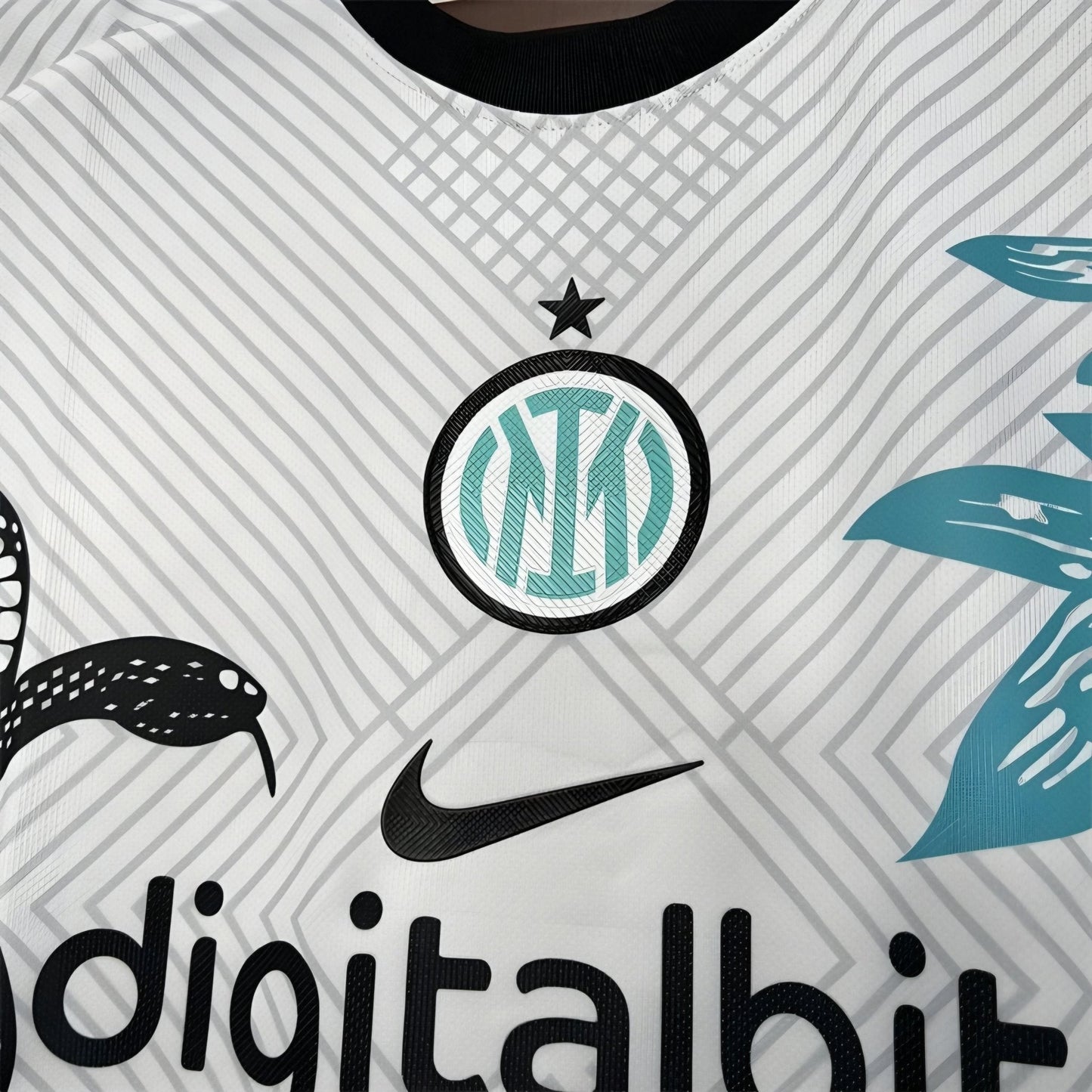 Maillot Spécial Serpent Inter 2025