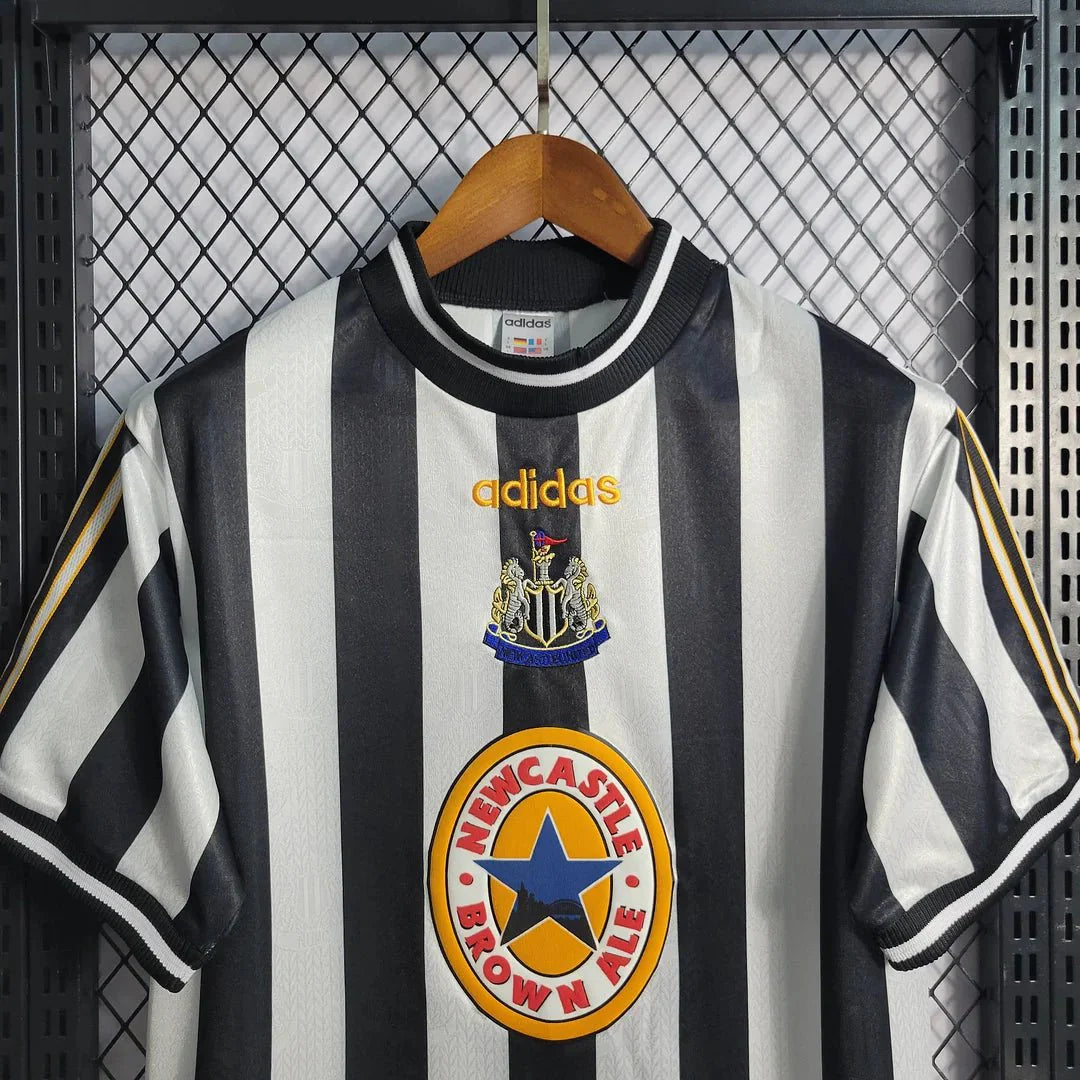 Maillot domicile Newcastle 1995