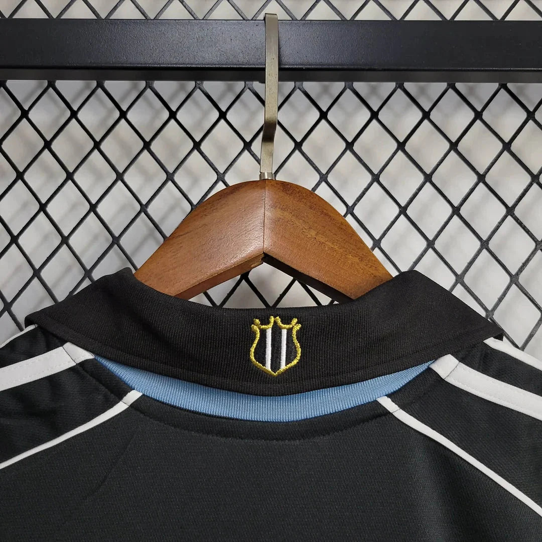 Maillot extérieur Newcastle 2000