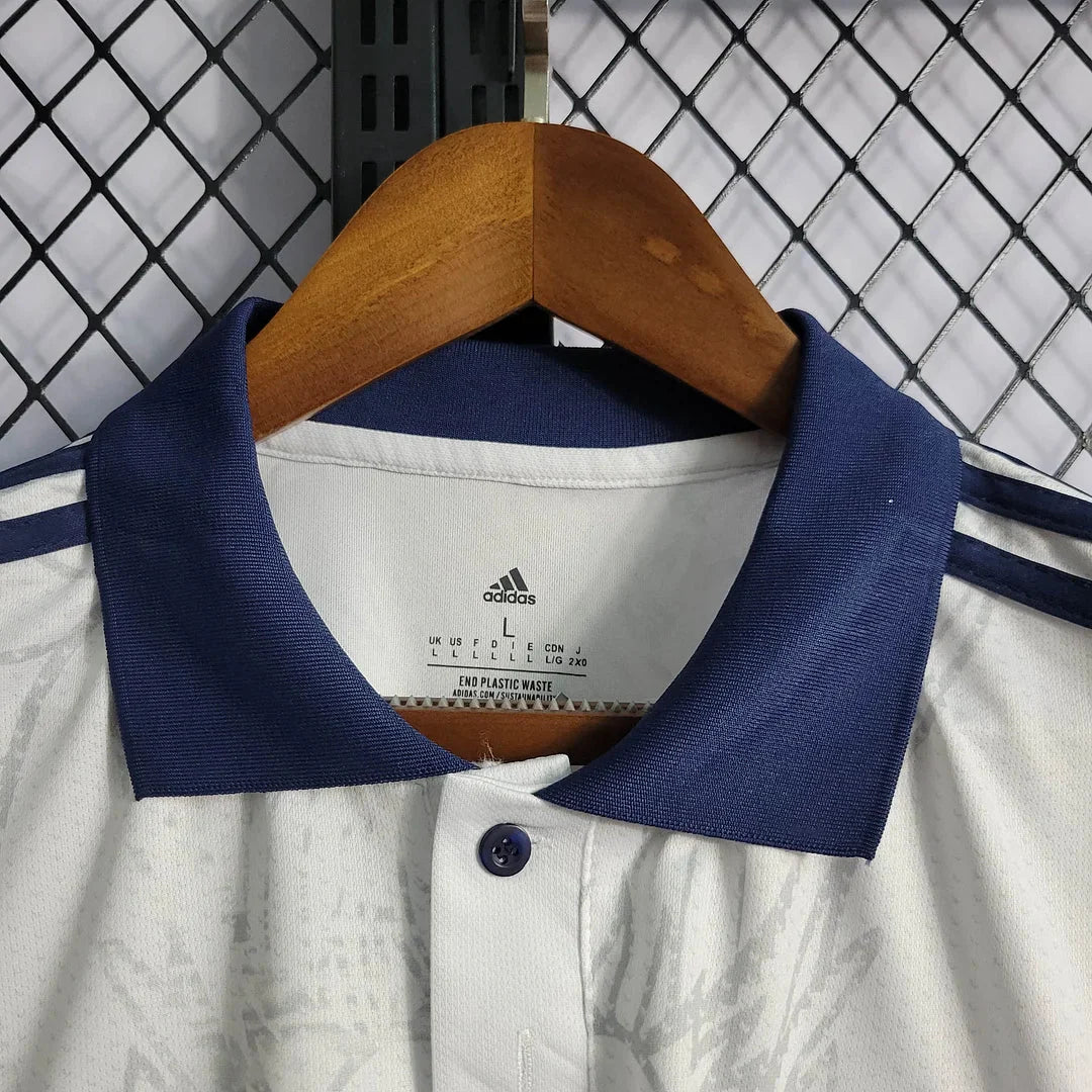 Maillot spécial dragon blanc Real Madrid 2024