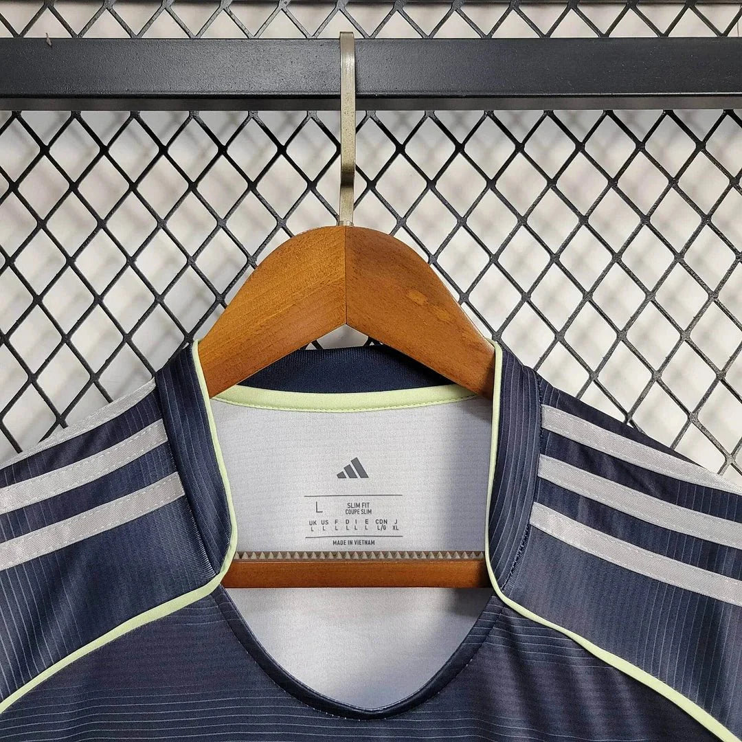 Maillot extérieur Real Madrid 2025