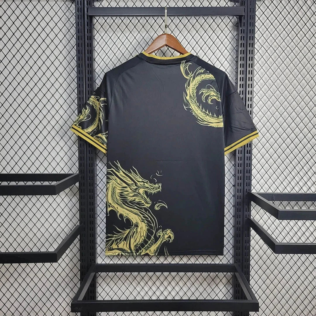 Maillot spécial Dragon d'or du Real Madrid 2025