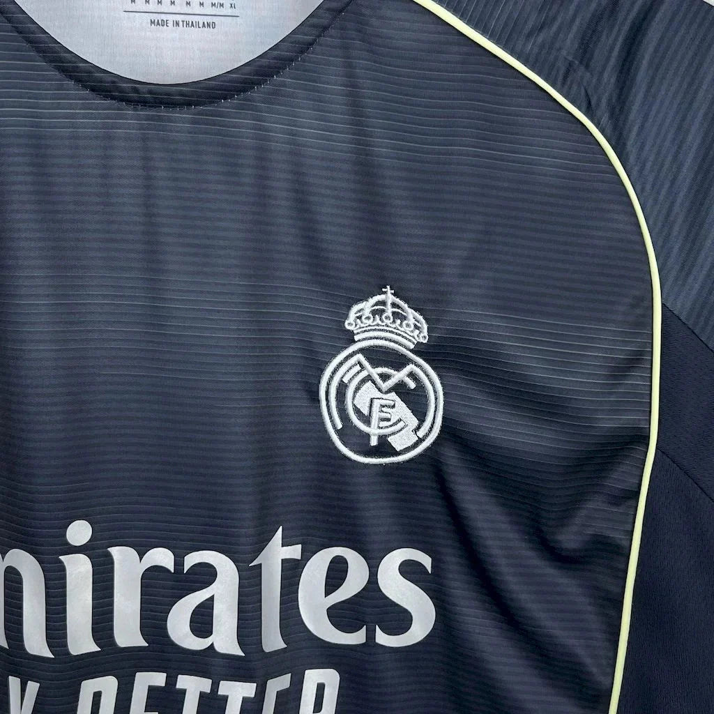 Real Madrid 2025 Maillot Extérieur Manches Longues