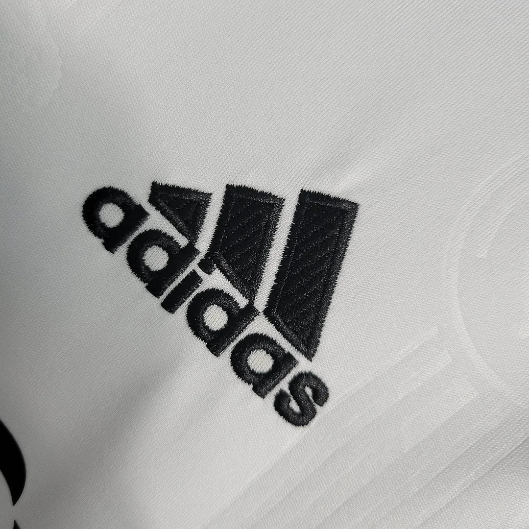 Real Madrid 2022 Maglia Home