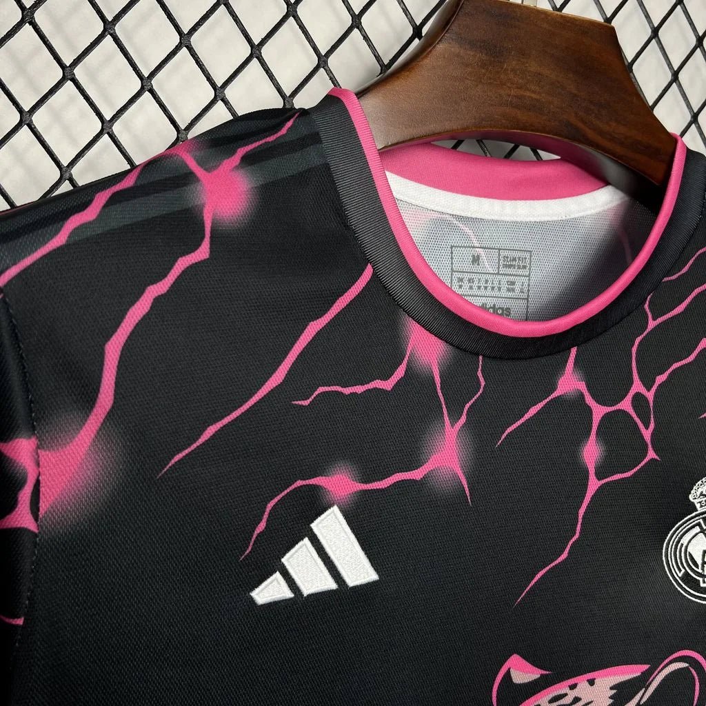 Maillot spécial Panthère Real Madrid 2024
