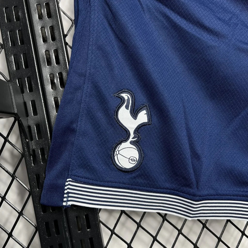 Tottenham 2024 Short domicile